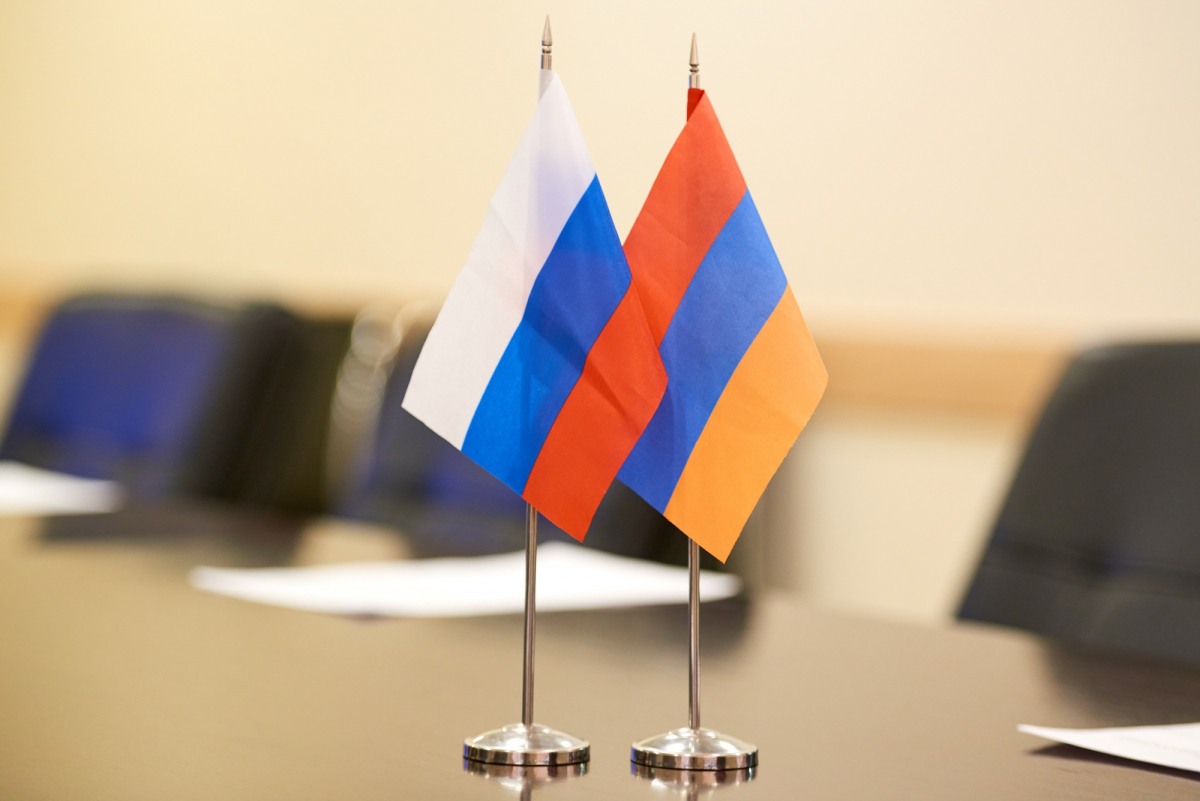 Во имя мира и безопасности 