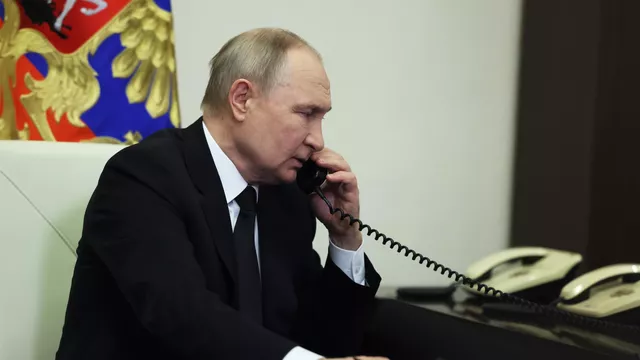 Владимир Путин провёл телефонный разговор с временным преемником погибшего Раиси
