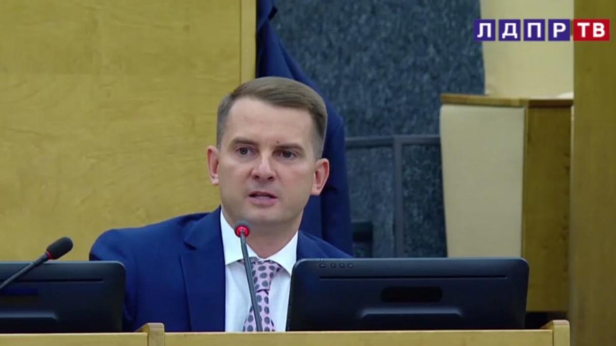 Ярослав Нилов поддержал инициативу Владимира Федорова о компенсациях для жителей Курской области
