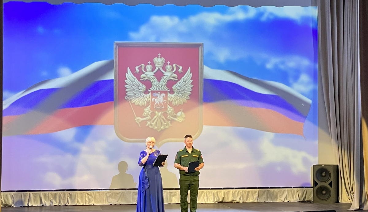На военной базе ЮВО в Армении отметили День Государственного флага Российской Федерации
